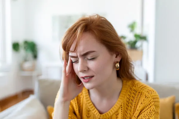 L’huile essentielle de menthe poivrée pour les migraines