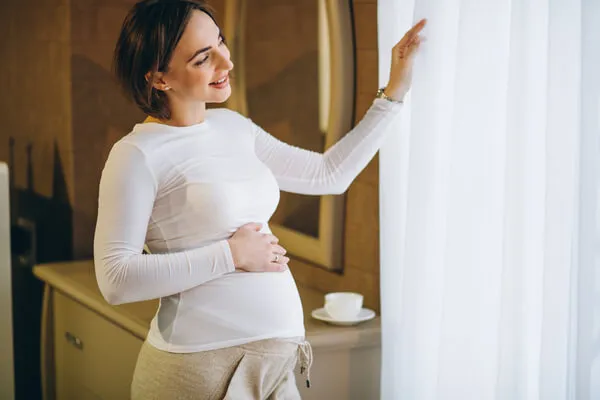 Tout savoir sur l’huile essentielle de menthe poivrée pour une femme enceinte